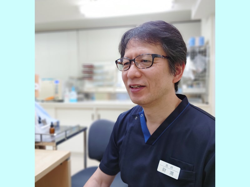 財満皮膚科クリニック
院長　財満浩之